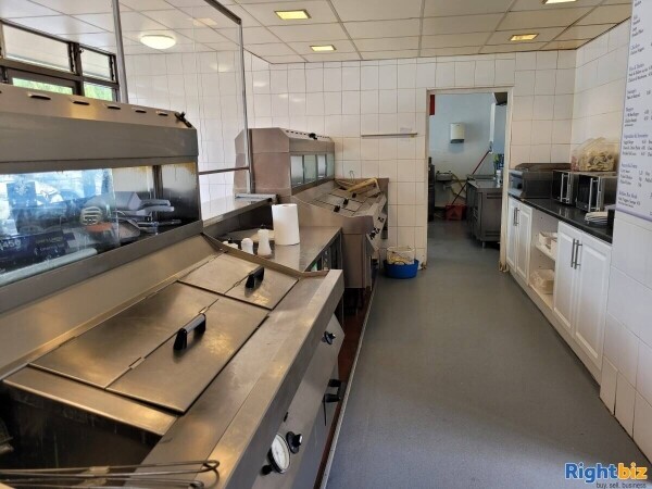Leasehold  Fish and chip shop for sale in Sherborne Dorset Photo 6