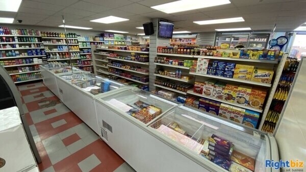 Convenience & Off Licence Store with Well Presented 4 Bedroom Property in Seaside Town Seaham Photo 6