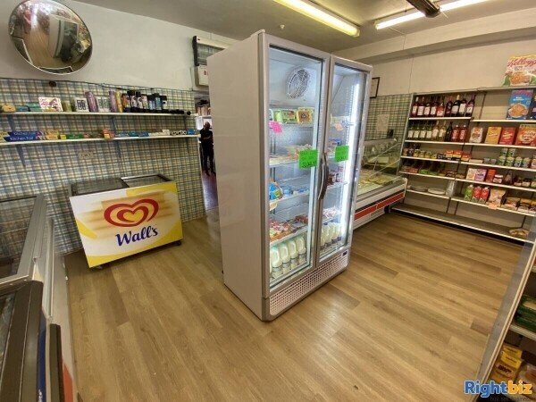 Freehold Convenience Store & Off Licence Store with 2 Bedroom Property Photo 6