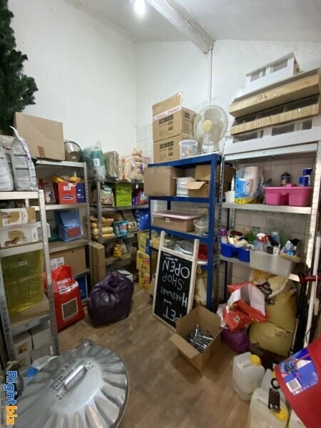 Highly successful Pet And Hardware shop Photo 6