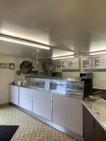 Popular and Profitable Fish & Chip Shop, Two-Bedroom Apartment and Extensive Land in Oswestry Photo 6