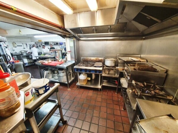 30-YEAR ESTABLISHED OUTSIDE CATERING COMPANY & CAFÉ Photo 6