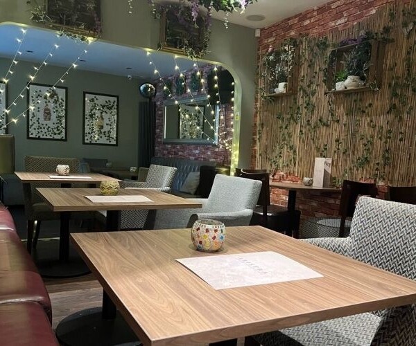 Bar & Tapas Restaurant - Swinton Photo 6