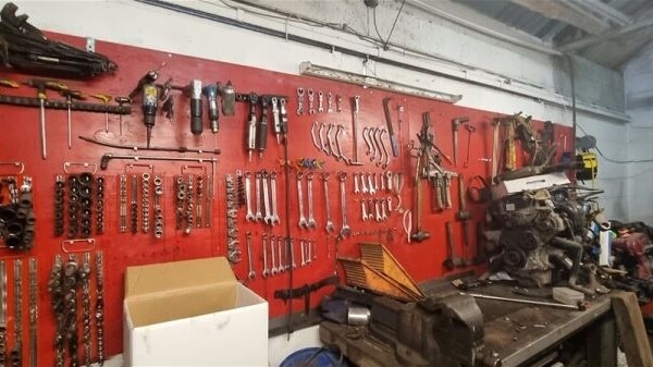 Well-Established MOT and Car Servicing Garage in South Yorkshire Photo 6