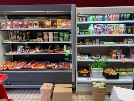 Licensed Retailer of Imported Food & Drink Rugby Photo 6