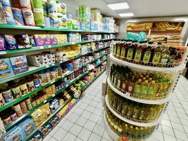 Convenience Store / Off-License For Sale in Finsbury Park Photo 5