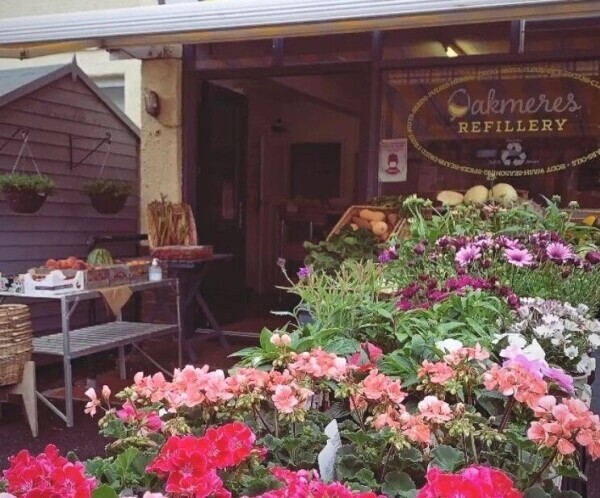 Stunning High-Quality Farm Shop for Sale in Bognor Regis Photo 6