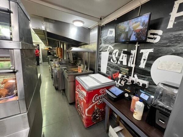 Famous Fried Chicekn, Grill, Pizza shop in Forestgate Photo 6
