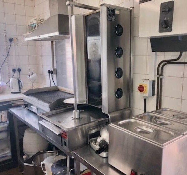 Leasehold Fish & Chip/Kebab Takeaway Located In St Austell Photo 5