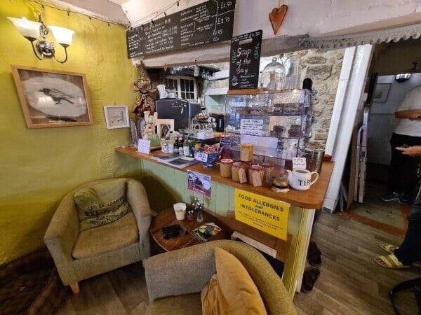 Character Café & Tearoom With Accommodation In Chagford, Devon Photo 6