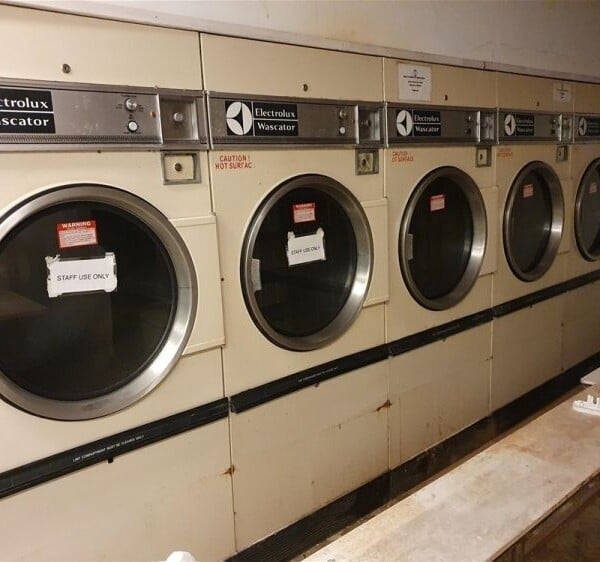 Launderette & Dry Cleaners For Sale in Bradford Photo 6