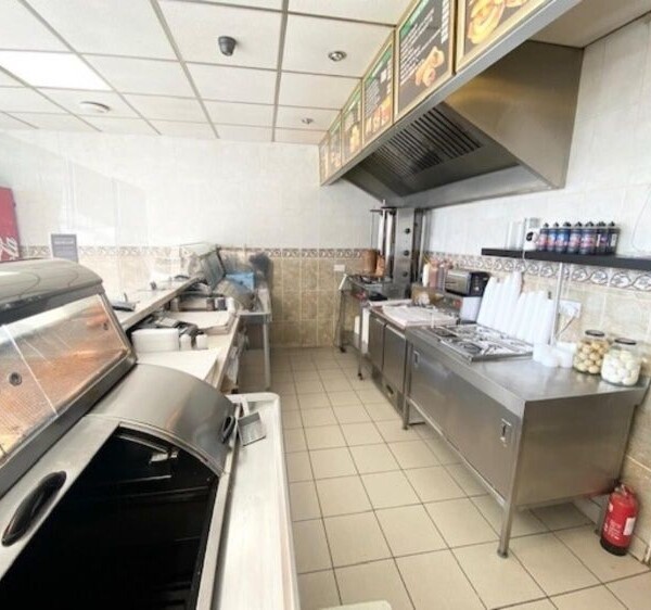 Freehold Fish & Chip Takeaway Located In Bidford on Avon Photo 6