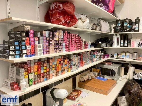 HAIR SALON Photo 6