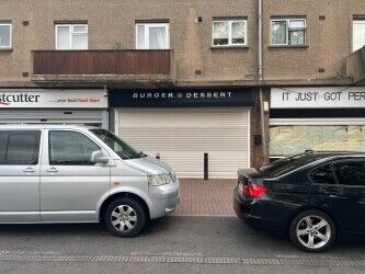 NEW TAKEAWAY WITH 10 YEAR LEASE - Huge Garage/Storage Photo 5