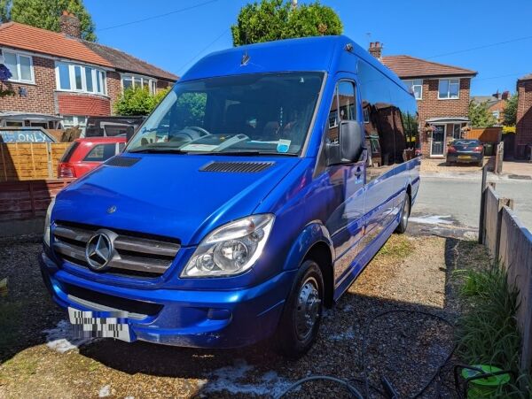 Relocatable Minibus Hire Business Photo 6