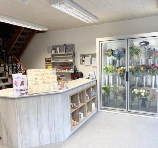 Leasehold Florists Located In Droitwich Spa Photo 6