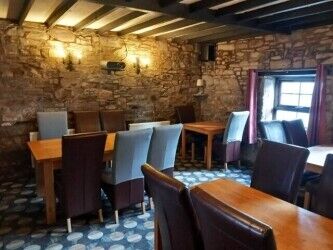 WEST WALES - WELL APPOINTED VILLAGE PUB & RESTAURANT Photo 6