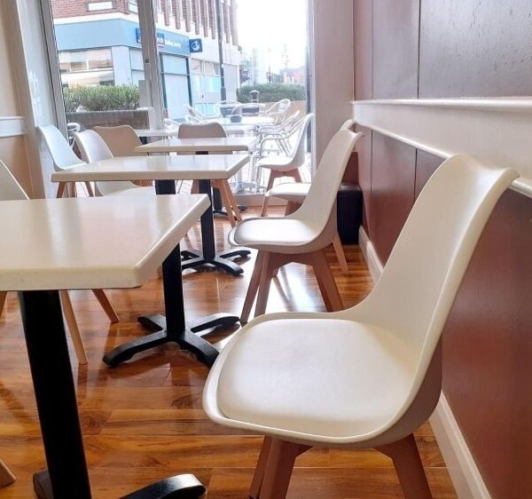 Leasehold Coffee Shop & Takeaway Located In Bedworth Photo 6