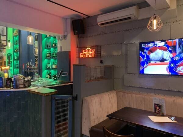 High-end sports bar is for sale in Cheshire. Photo 6