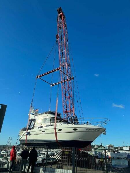 A fantastic marine boat lifting company for sale Photo 6