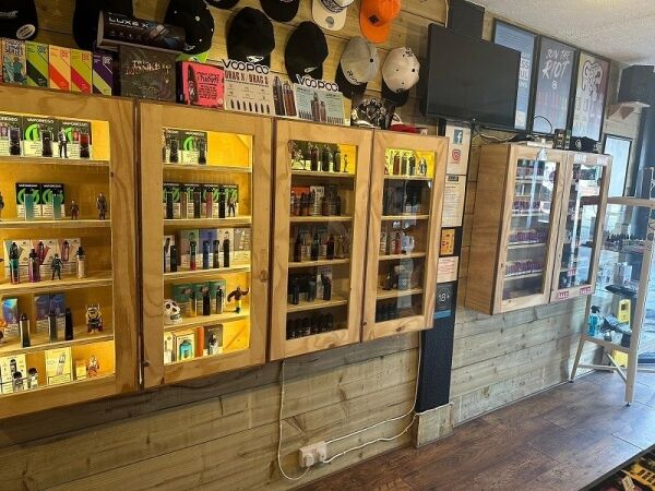 Well established Vaping Shop for sale Photo 6
