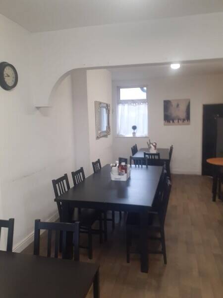 This is a rare opportunity to acquire a fashionable catering business based in Allenton, Derby. Photo 6