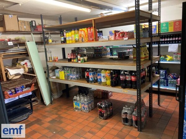 £9,500 P/WEEK STORE WITH 2 BED FLAT, NR NEWPORT, SOUTH WALES Photo 6