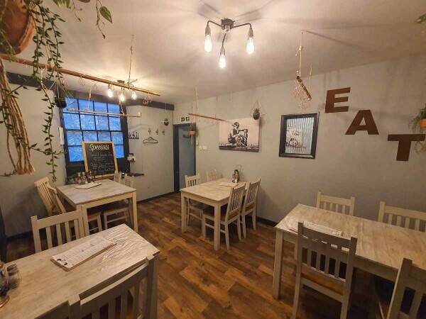 A highly successful Deli / Café for sale Photo 6