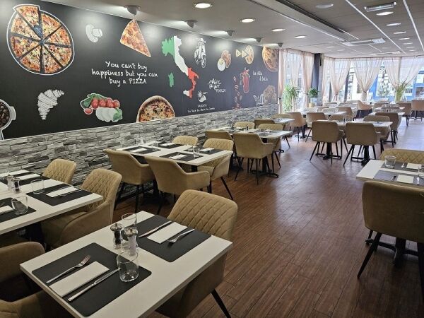 Highly rated Italian Restaurant for sale Photo 6