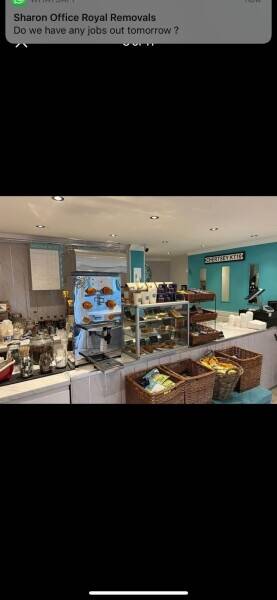 Coffee Shop in Chertsey for sale Photo 6