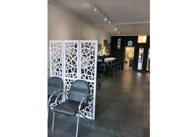Extremely well established Unisex Hair Salon for sale Photo 6