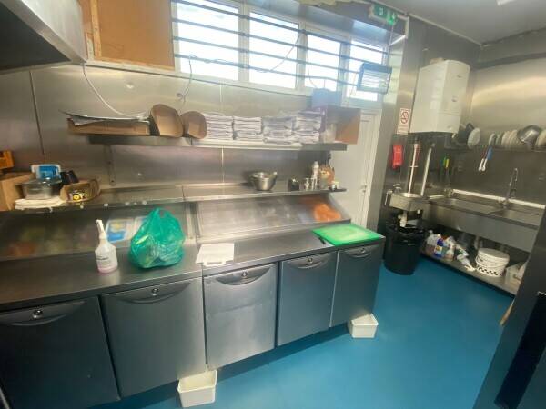 TAKEAWAY FOR SALE! HUGE POTENTIAL TO INCREASE SALES! LOCATED IN WD3 Photo 6