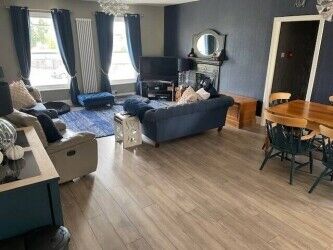 LINCOLNSHIRE - RENOVATED FOUR BEDROOM PUB WITH STUNNING PRIVATE ACCOMODATION Photo 6