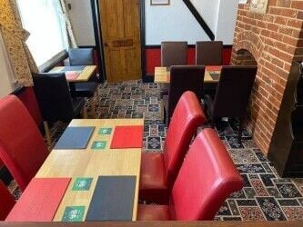 ESSEX - HIGHLY PROFITABLE FREE-OF-TIE PUB Photo 6