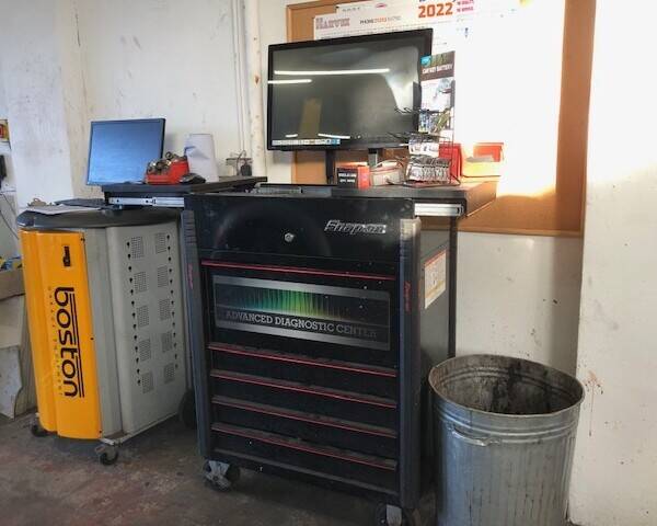 MOT Testing Garage, Main Road, Blackpool Photo 6