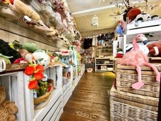 GIFT & CARD SHOP Photo 6