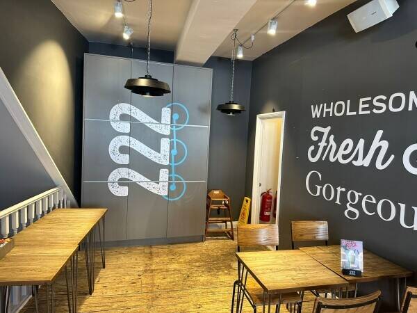 Spacious, Well-Fitted, Popular Coffee Shop with High Footfall in Centre of Kingston-Upon-Thames. Photo 6