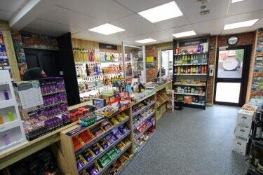 Established Convenience Store - Tottington Photo 6