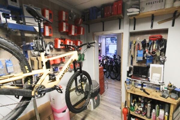 Bicycle Retail, Repair & Service - West Lothian Photo 6