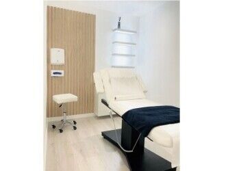Highly rated beauty and aesthetics clinic Photo 6