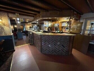Destination Food-Led Public House For Sale in Plymouth Photo 6