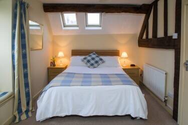 POWYS - ELEGANT GEORGIAN STYLE LICENCED HOTEL/GUESTHOUSE Photo 6