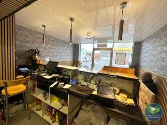 HOT FOOD TAKEAWAY: MACCLESFIELD: Photo 5