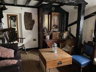 SOMERSET - VILLAGE FREEHOUSE ON MAIN ROAD NEAR DORSET BORDER Photo 6