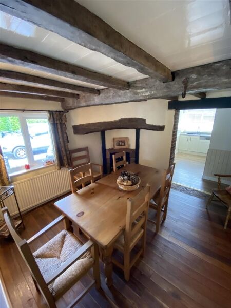 Luxury Cattery  with an impressive detached house plus 2 bed letting cottage (licensed for 44 cats) Photo 6