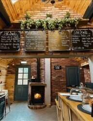 Licensed Coffee House in a delightful setting in Alvechurch Worcestershire Photo 6