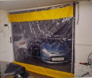 Car bodywork garage unit