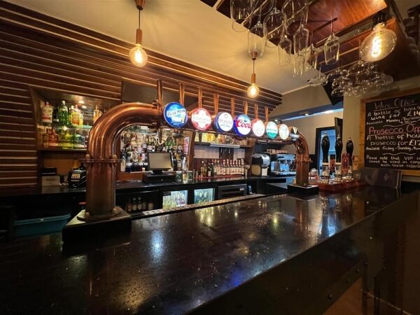 Licenced Trade, Pubs & Clubs For Sale in Ossett Photo 6