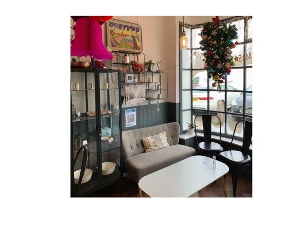 Highly Rated Coffee Shop In Chiddingfold For Sale Photo 6