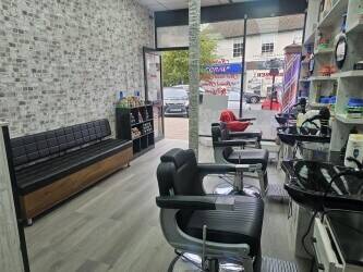 Barber shop hairdresser for sale Photo 6